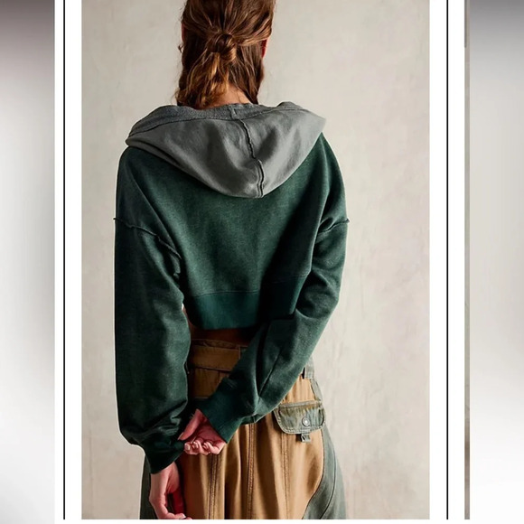 FREE PEOPLE Charmed Cropped Sweatshirt Multicolor Green Size XS - Picture 3 of 9